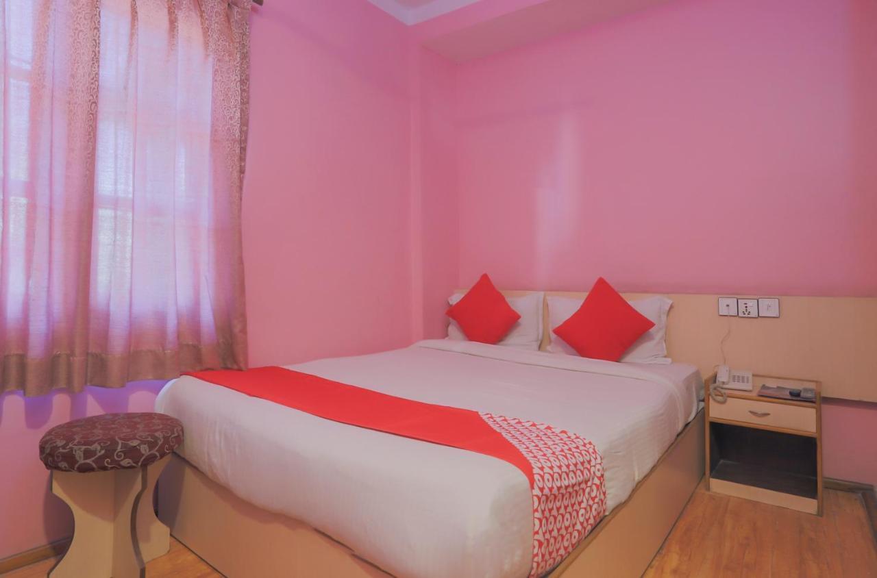 Oyo 789 Hotel Shivam Plaza Katmandu Kültér fotó