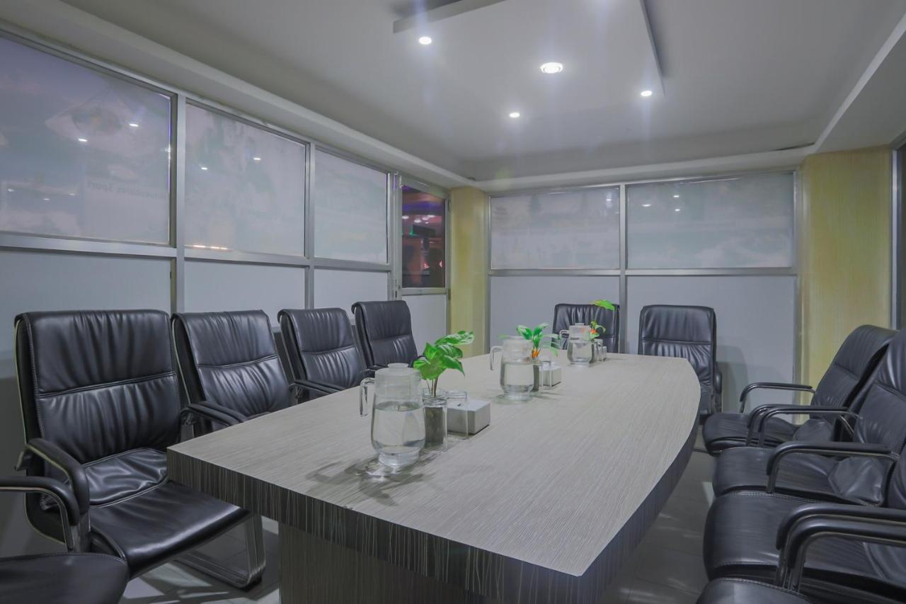 Oyo 789 Hotel Shivam Plaza Katmandu Kültér fotó