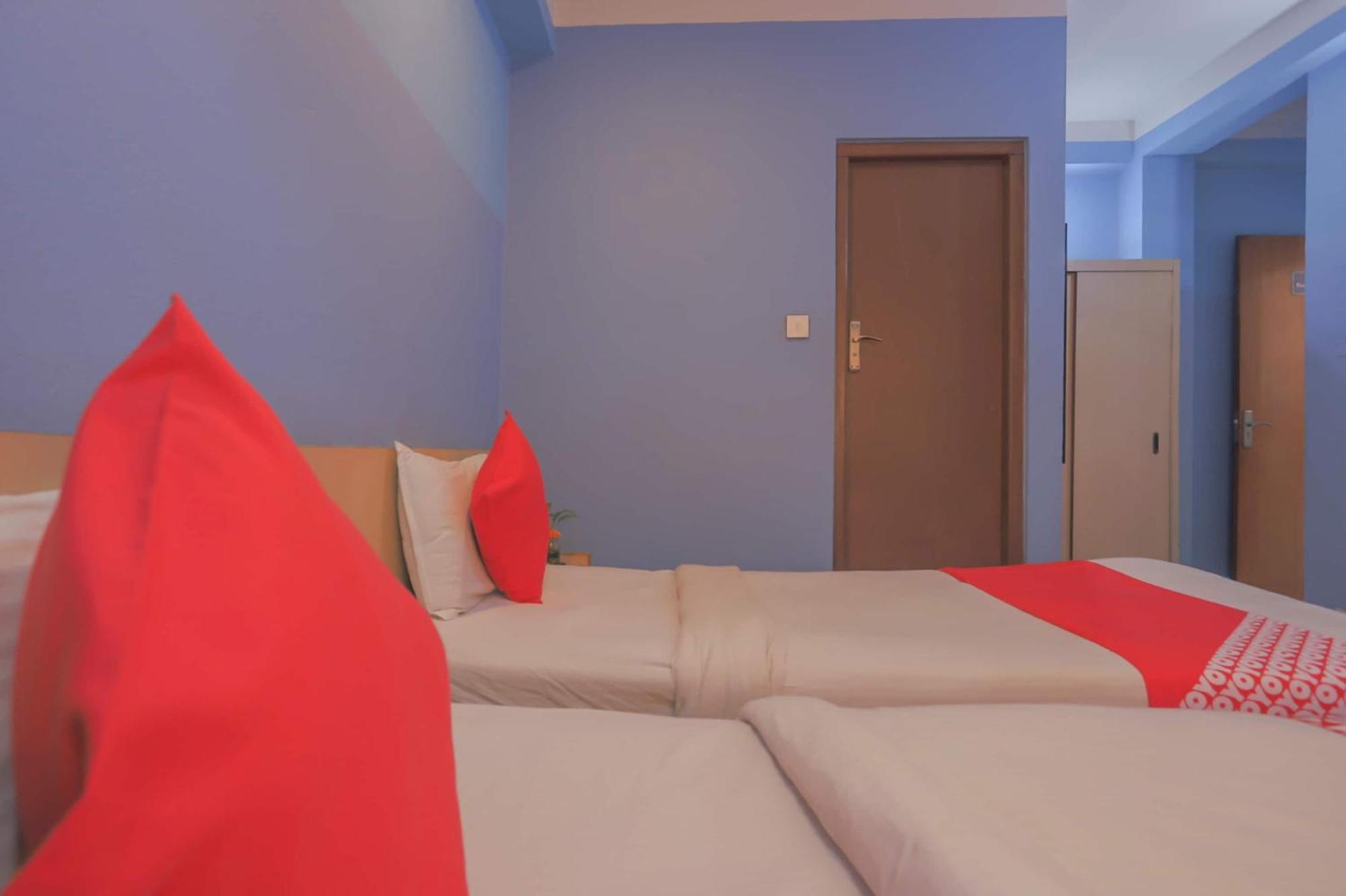 Oyo 789 Hotel Shivam Plaza Katmandu Kültér fotó